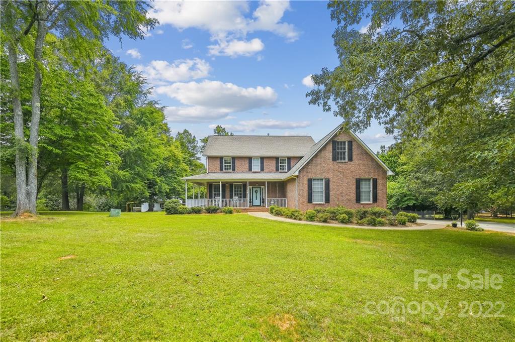 3447 Victorian Drive