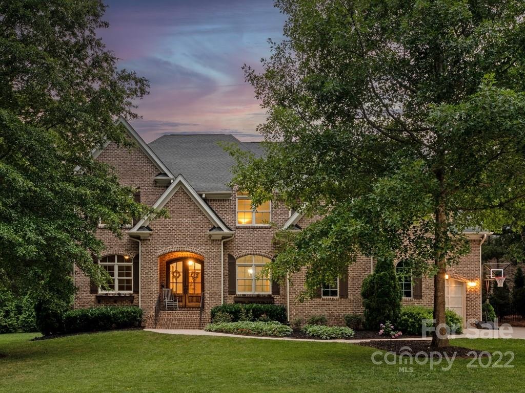 Property image 1 at 626 Beauhaven Lane, Waxhaw, NC 28173