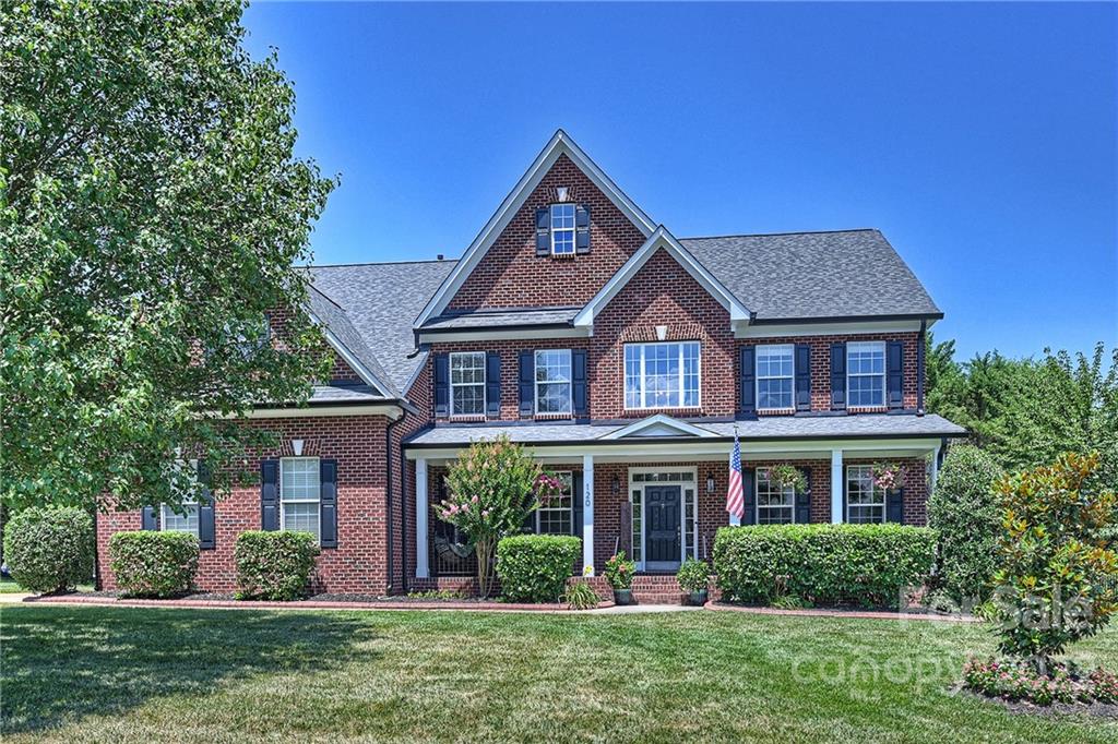 Property image 1 at 120 Meadow Run Lane, Mooresville, NC 28117
