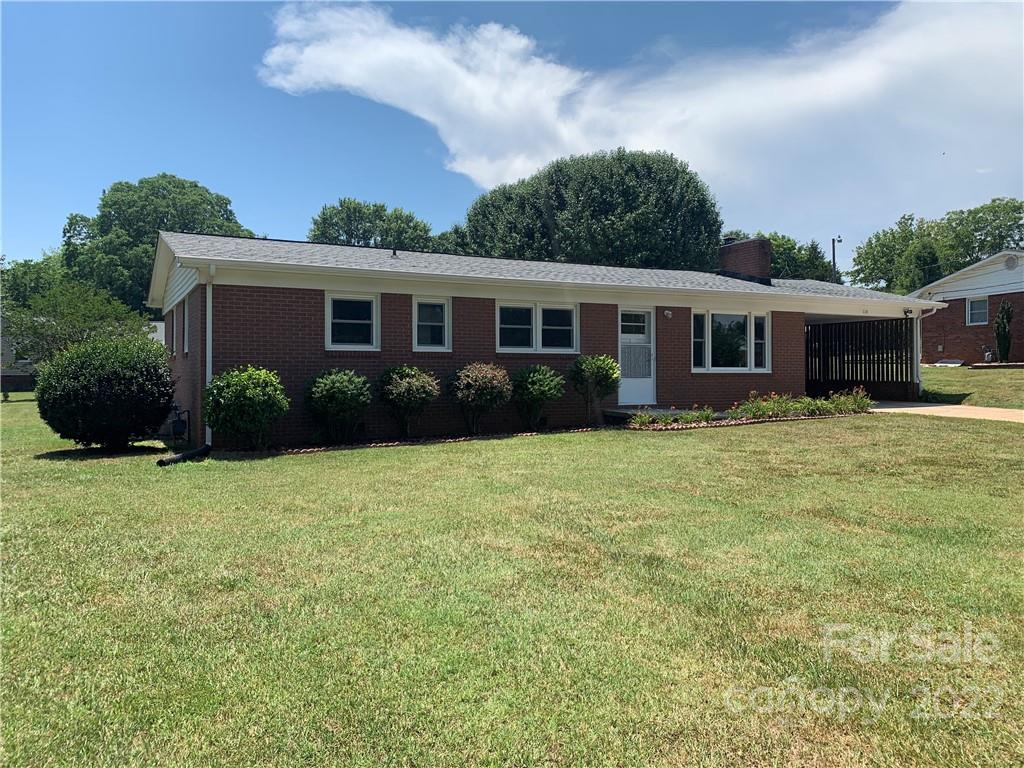 Property image 1 at 114 S Toria Drive, Statesville, NC 28625