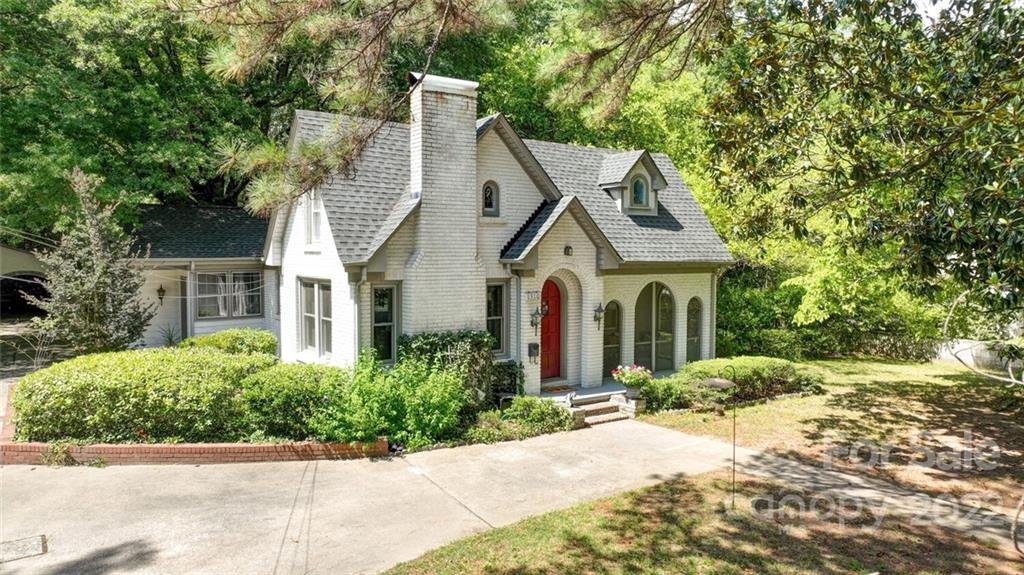 Property image 1 at 1310 Jackson Road, Gastonia, NC 28052