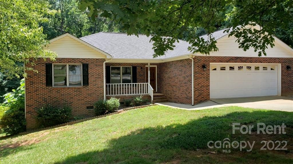 Property image 1 at 6972 Forest Manor Drive, Denver, NC 28037