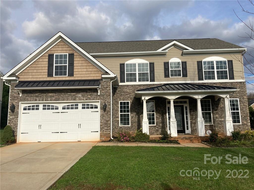 Property image 1 at 2012 Curry Lane, Lake Wylie, SC 29710