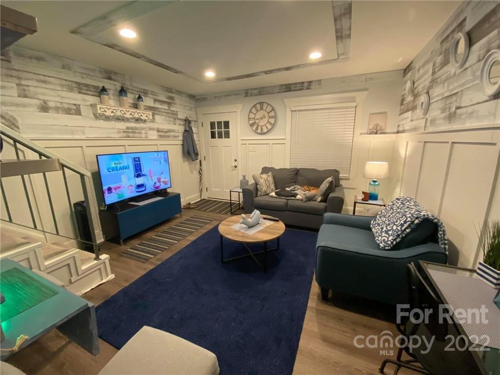 Property image 1 at 640 Chipley Avenue, Charlotte, NC 28205