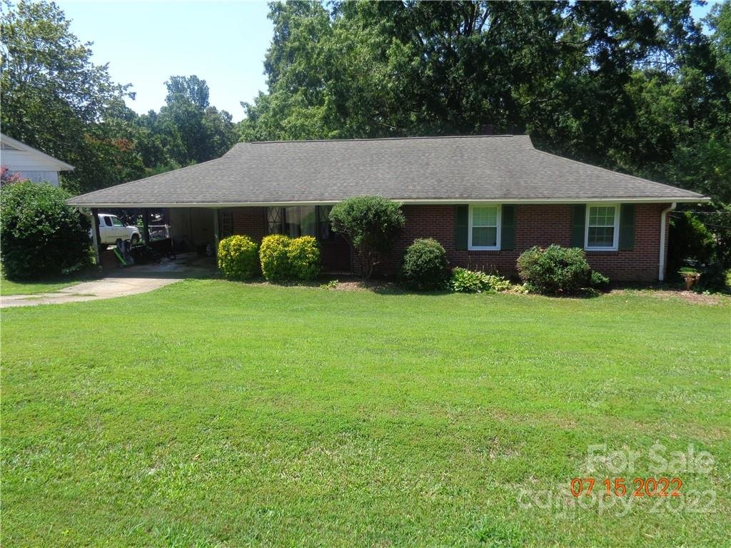 Property image 1 at 175 31st Avenue, Hickory, NC 28601