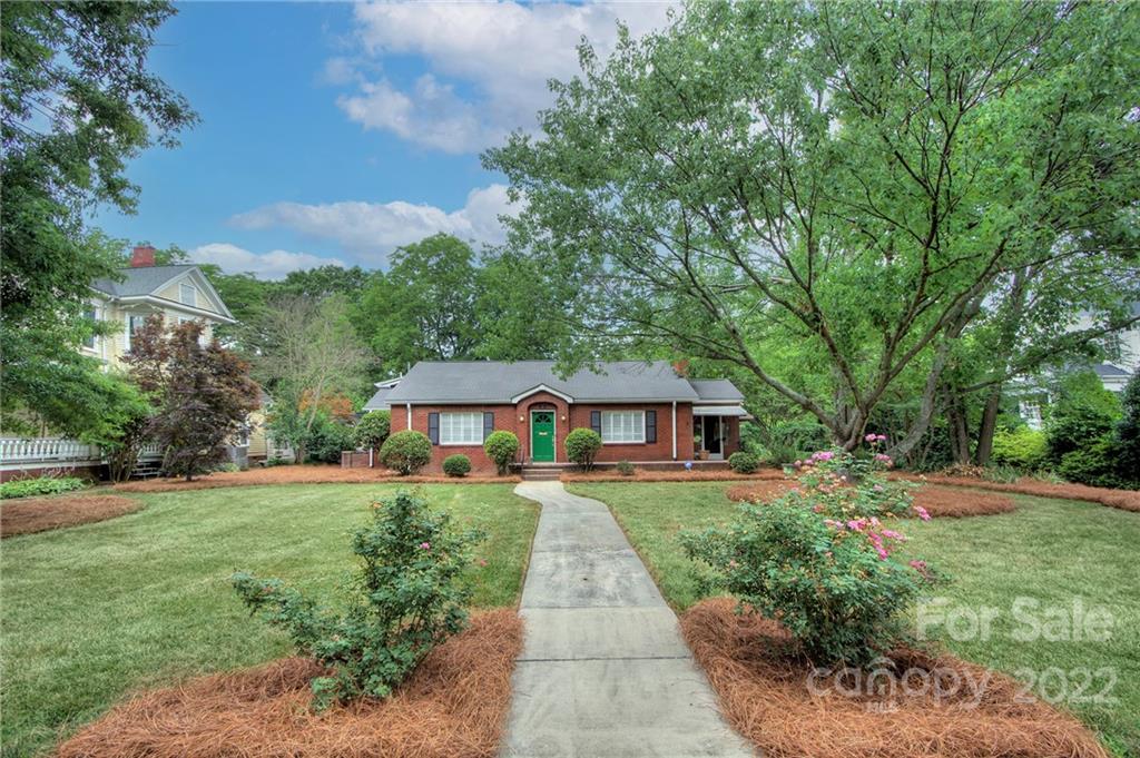 200 S Washington Street