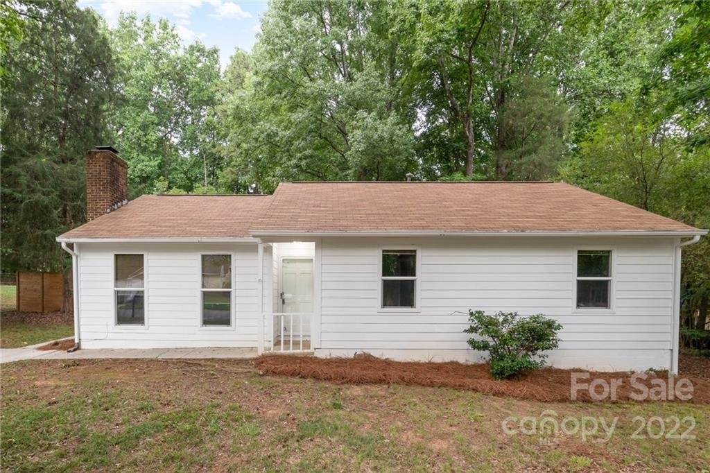 Property image 1 at 5301 Great Wagon Road, Charlotte, NC 28215
