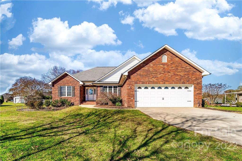 Property image 1 at 3446 Cloninger Road, Dallas, NC 28034