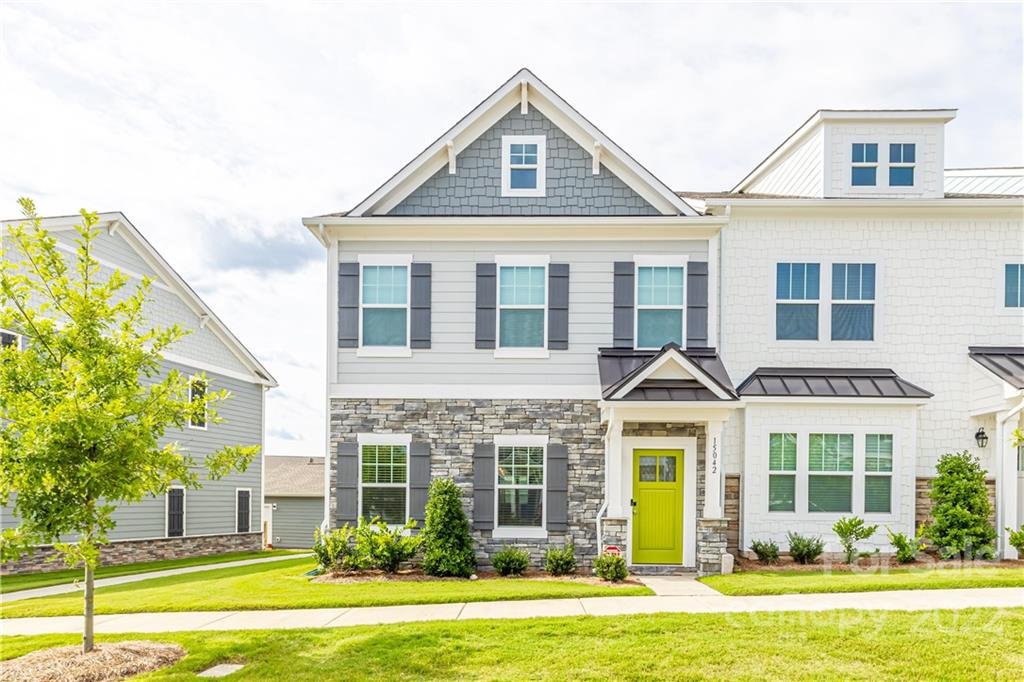 15042 Meacham Farm Drive