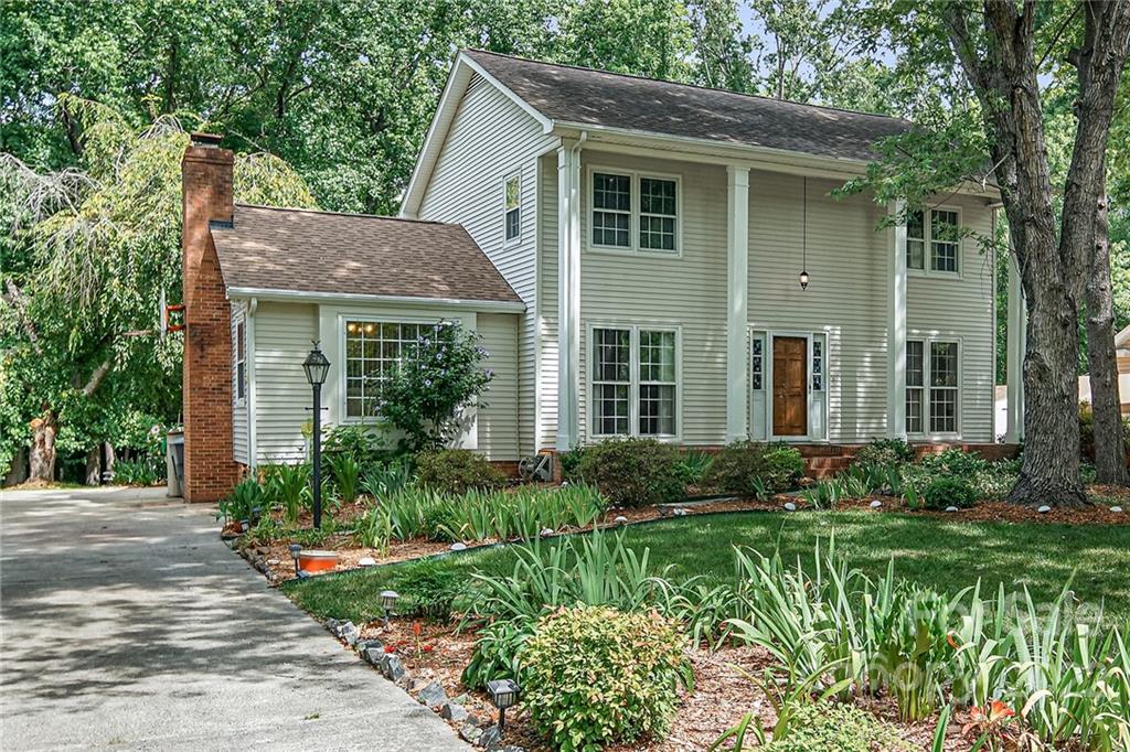 Property image 1 at 401 Kelford Lane, Charlotte, NC 28270