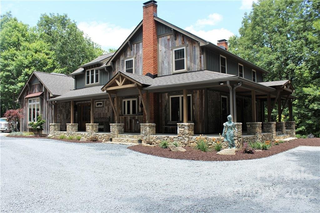 Property image 1 at 62 Dorset Lane, Hendersonville, NC 28792