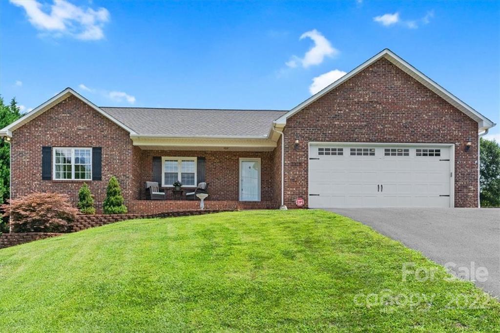 Property image 1 at 3315 47th Avenue Place, Hickory, NC 28601