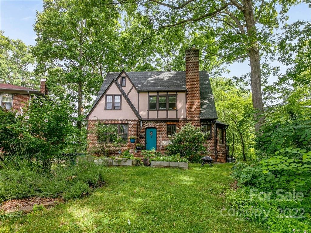 Property image 1 at 79 Tacoma Circle, Asheville, NC 28801