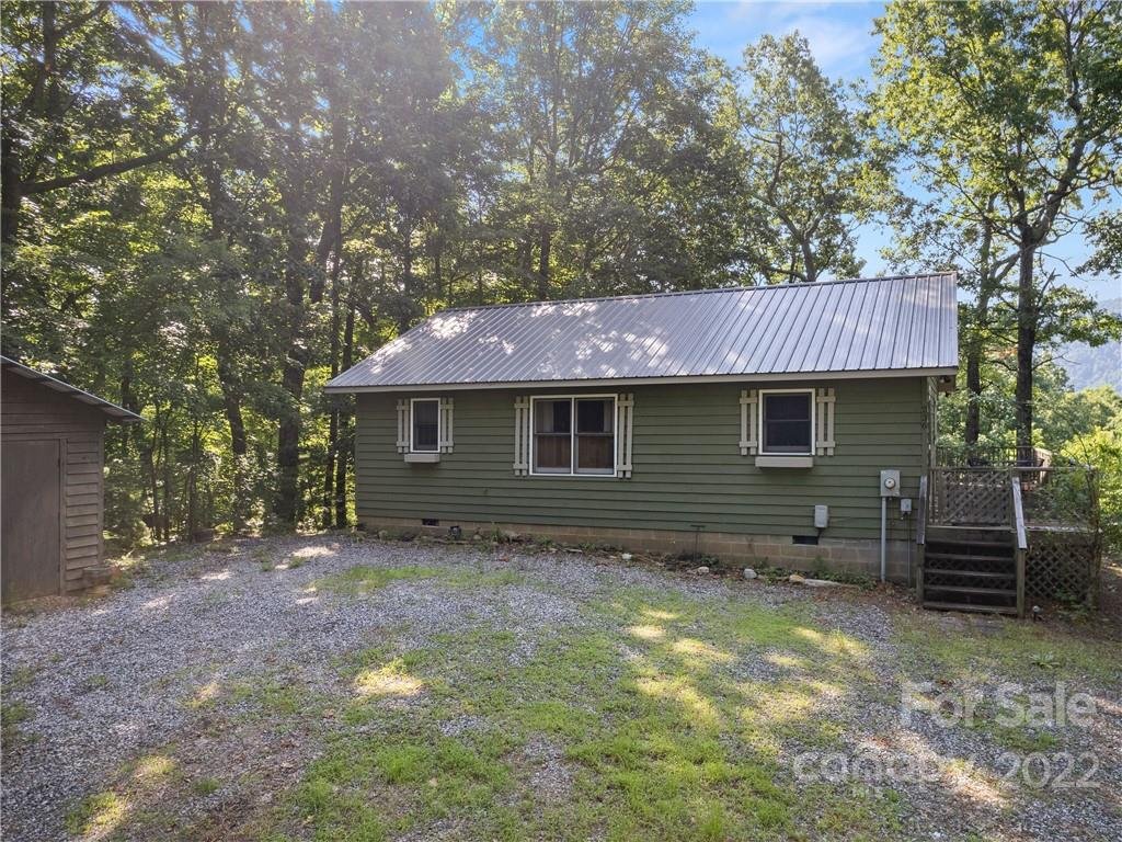 Property image 1 at 236 Gamelands Trail, Saluda, NC 28773