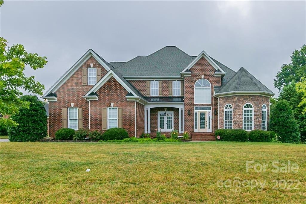 2709 Smith Field Drive