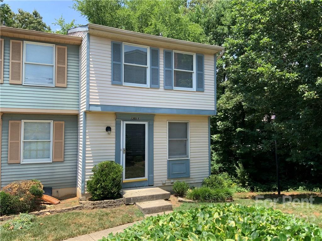 Property image 1 at 7305 Pebblestone Drive, Charlotte, NC 28212