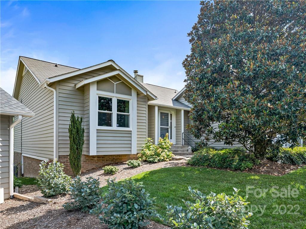 Property image 1 at 35 Cedarcliff Circle, Asheville, NC 28803