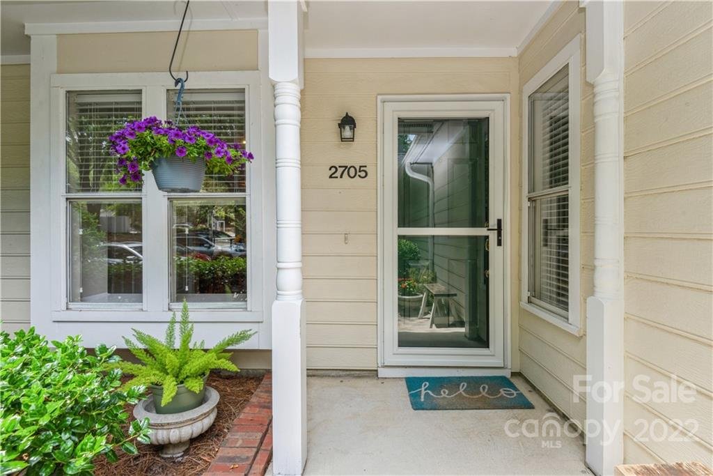 Property image 1 at 2705 Tiergarten Lane, Charlotte, NC 28210