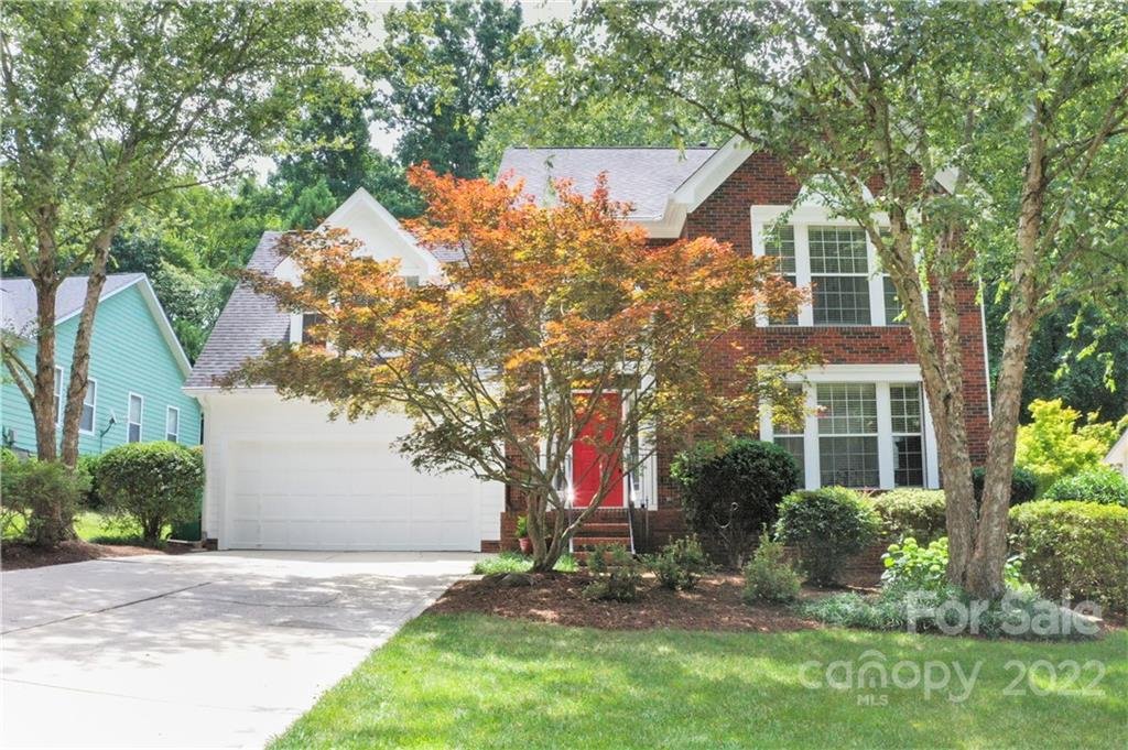 Property image 1 at 10107 Elsenham Lane, Charlotte, NC 28269