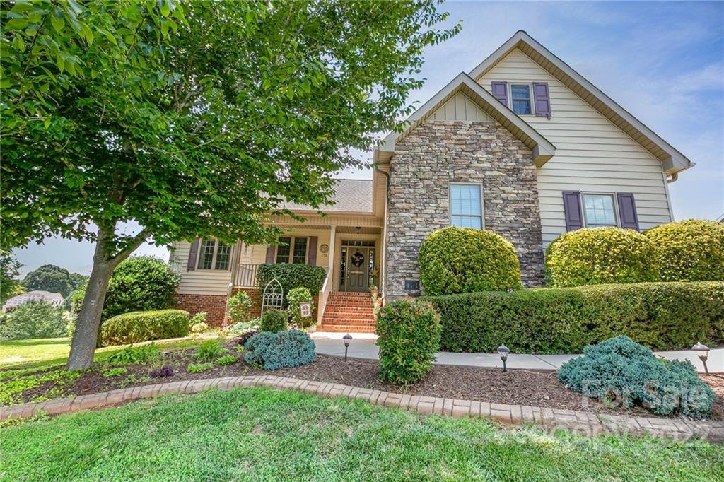 Property image 1 at 173 Lippard Springs Circle, Statesville, NC 28677