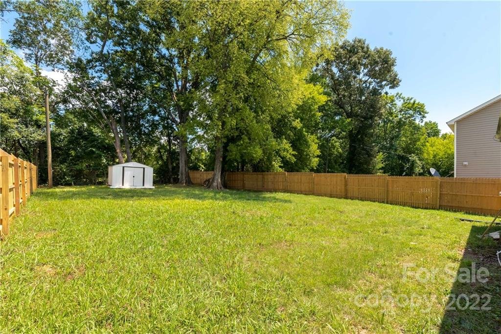 Property image 1 at 3132 Seymour Drive, Charlotte, NC 28208