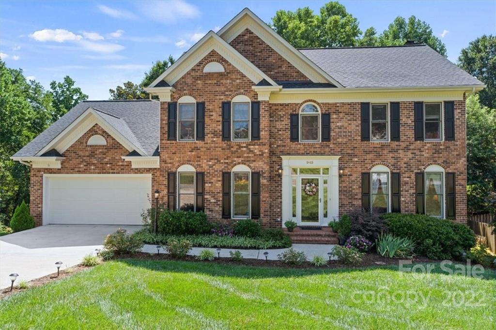 Property image 1 at 943 38th Avenue, Hickory, NC 28601