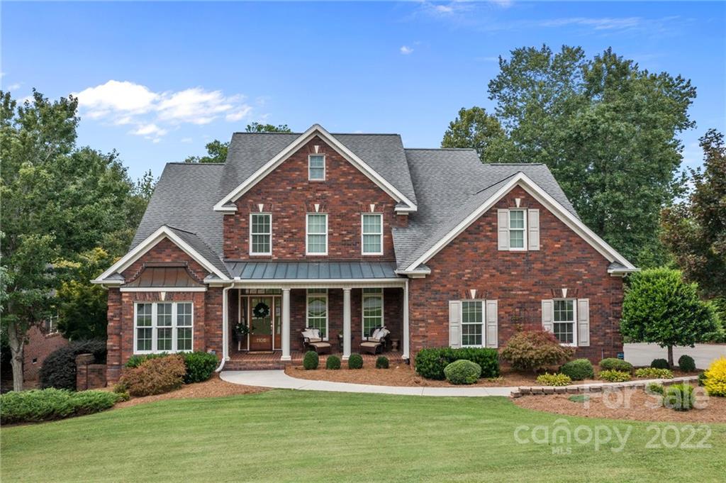 1106 Hillcrest Ridge Drive