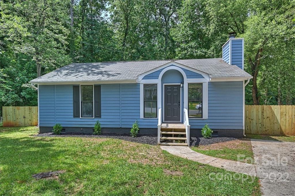 Property image 1 at 7925 Marin Drive, Charlotte, NC 28215