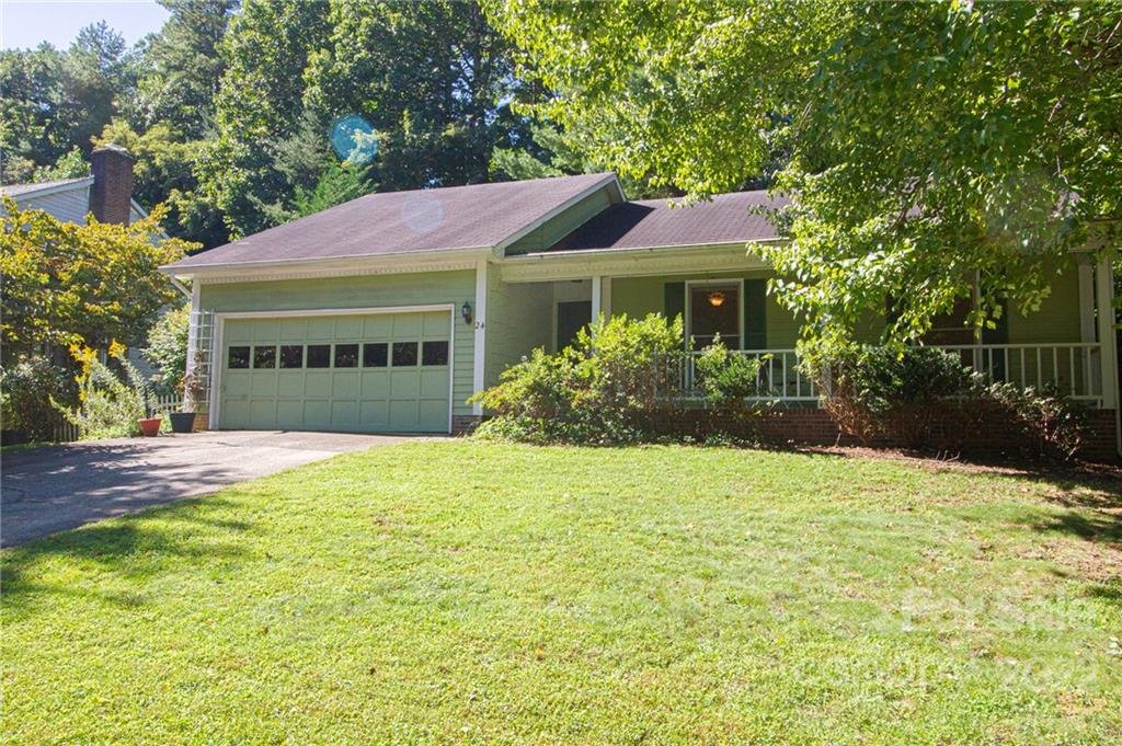 Property image 1 at 24 Marlwood Court, Asheville, NC 28804