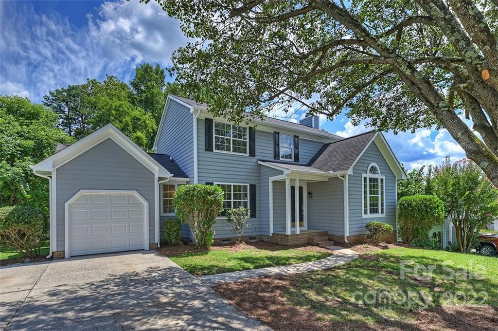 Property image 1 at 9905 Dunfries Road, Matthews, NC 28105