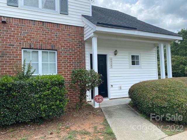 Property image 1 at 6427 Mallard View Lane, Charlotte, NC 28269