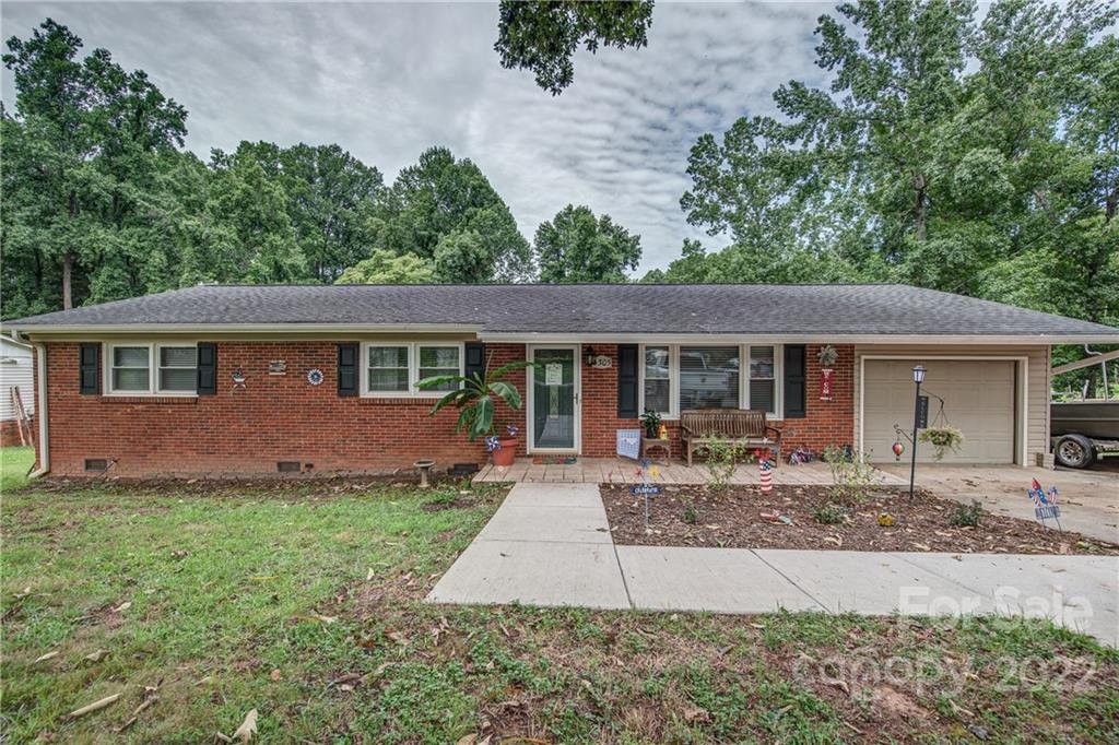 4305 Knightwood Drive