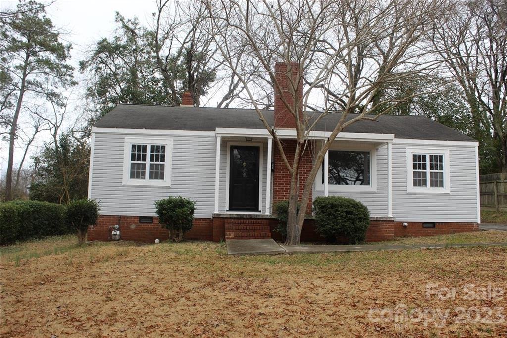 441 W Springs Street