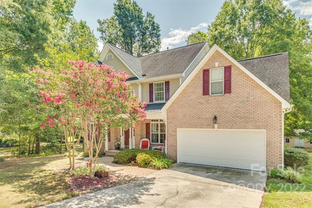 1535 Waterford Place