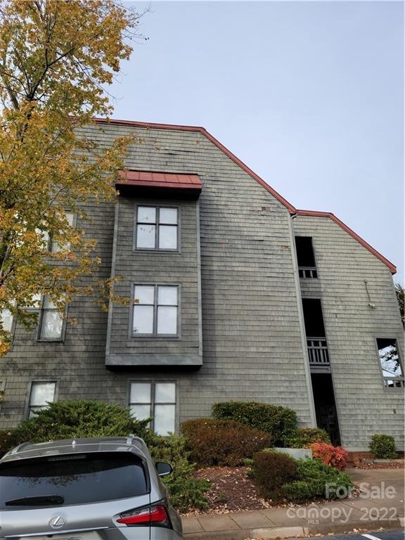 Property image 1 at 9041 J M Keynes Drive, Charlotte, NC 28262