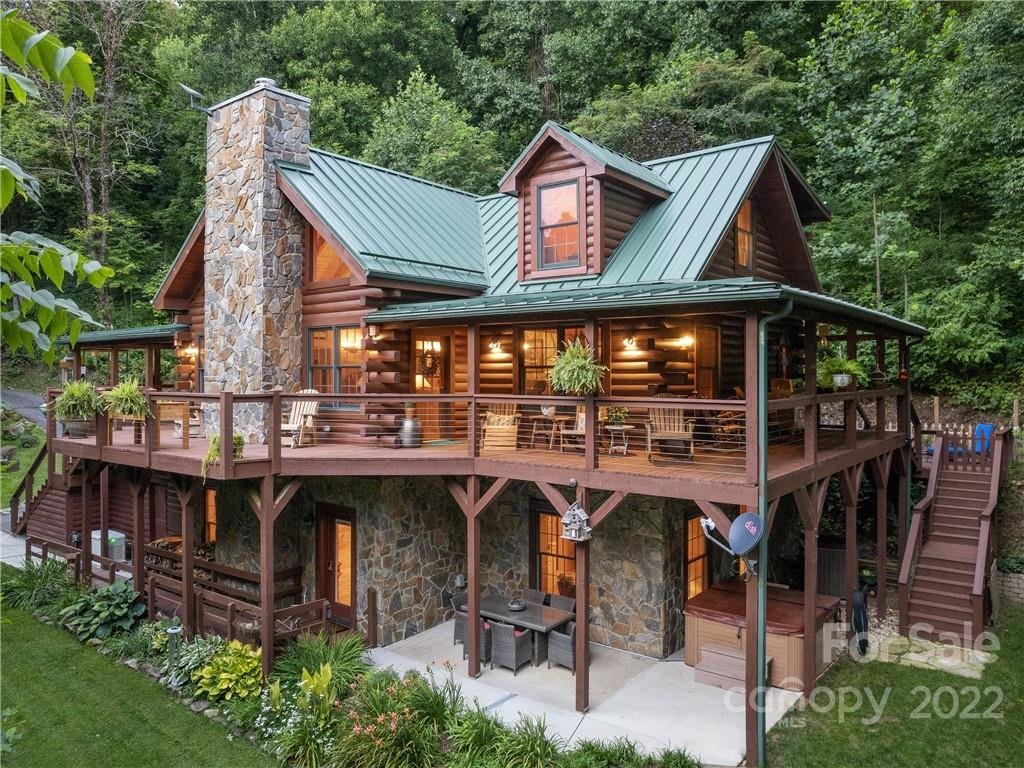 Property image 1 at 358 Davy Crockett Drive, Maggie Valley, NC 28751
