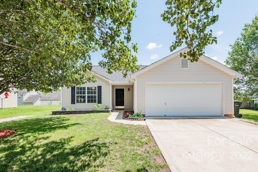 Property image 1 at 2627 Lookout Point Drive, Kannapolis, NC 28083