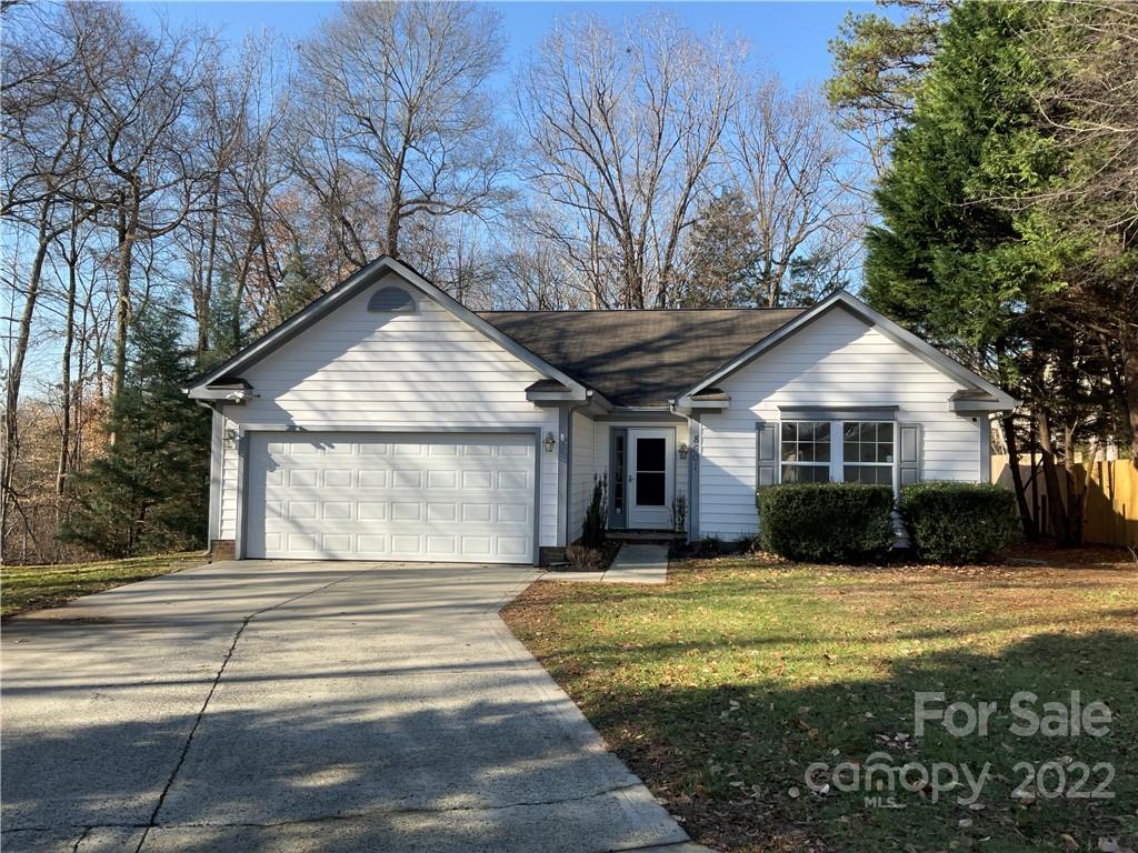 Property image 1 at 8601 Woodcock Lane, Charlotte, NC 28216