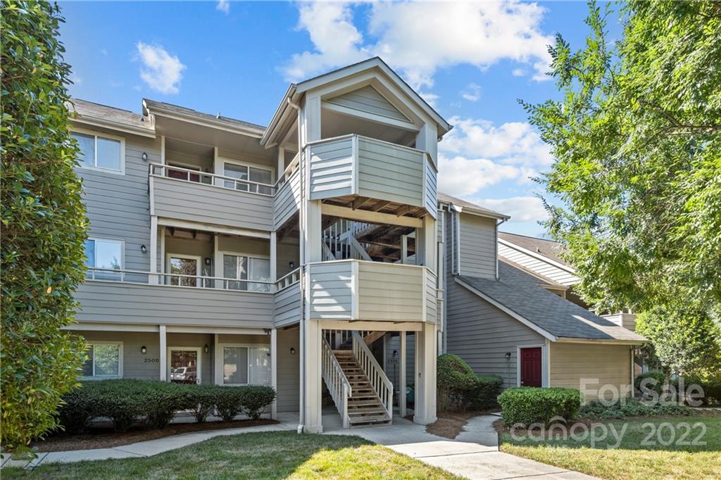 Property image 1 at 2506 Stradbrook Drive, Charlotte, NC 28210