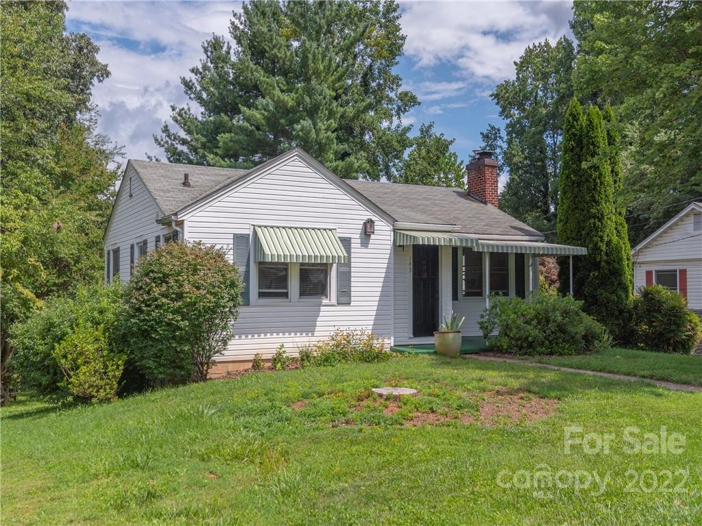 Property image 1 at 163 Arthur Road, Asheville, NC 28806