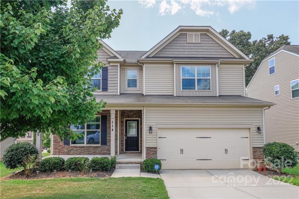 Property image 1 at 114 E Heart Pine Lane, Statesville, NC 28677