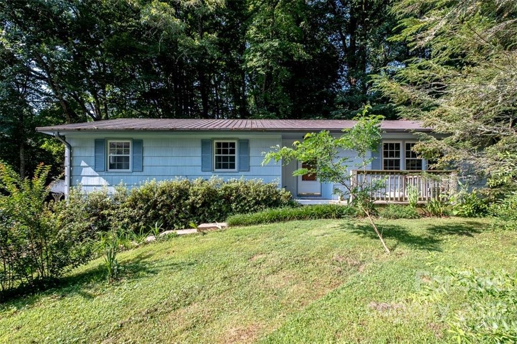 Property image 1 at 506 Barberry Heights Drive, Brevard, NC 28712