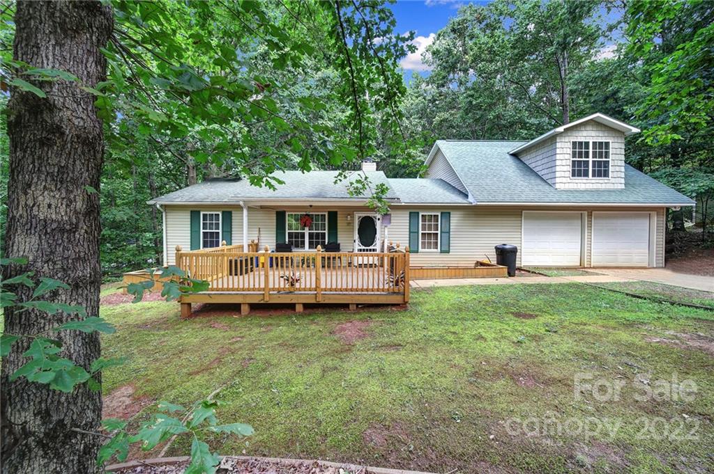 Property image 1 at 107 Waderich Lane, Mooresville, NC 28117