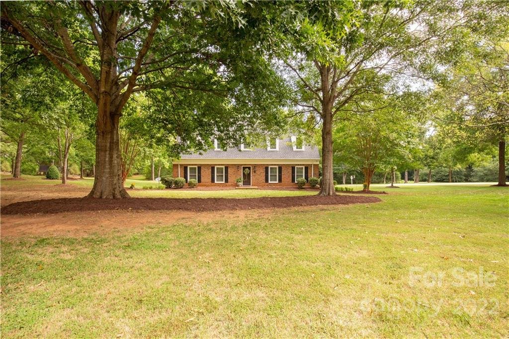 1247 Trailstream Drive