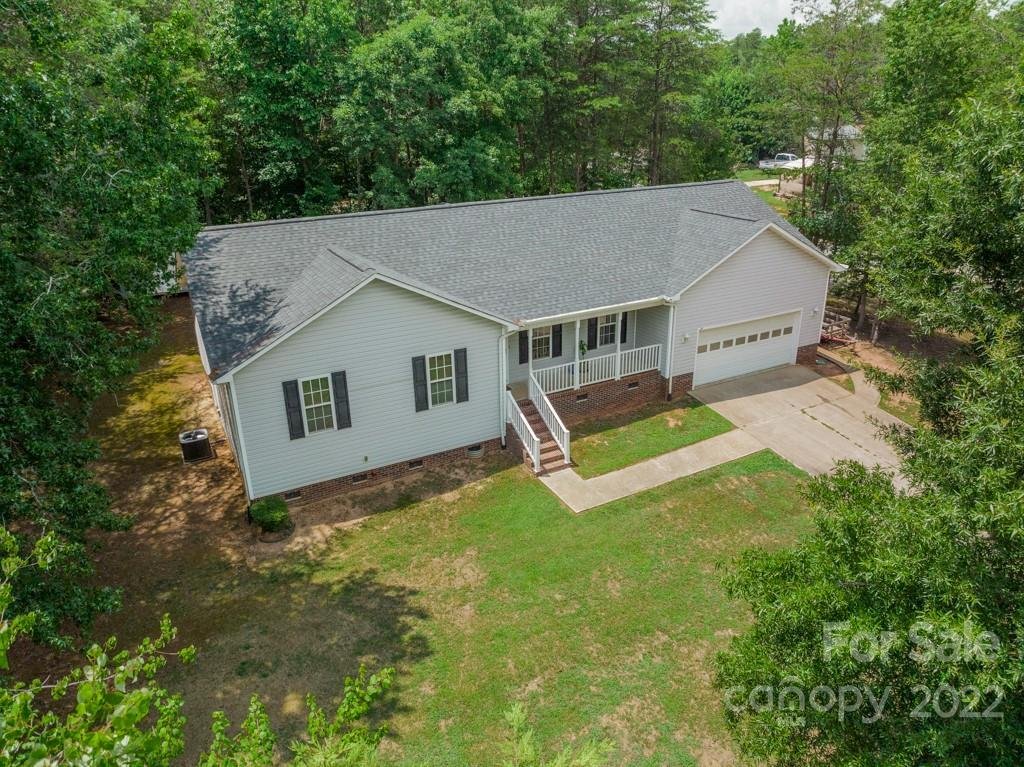 Property image 1 at 3649 Navajo Drive, Maiden, NC 28650