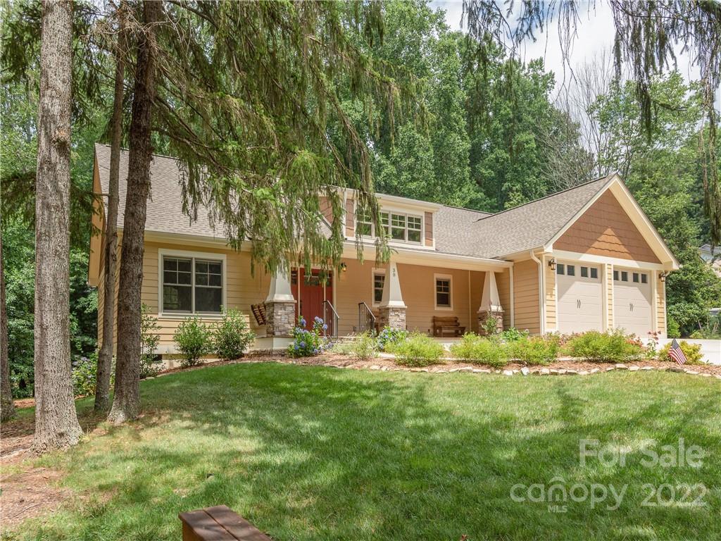 Property image 1 at 30 Ballantree Drive, Asheville, NC 28803