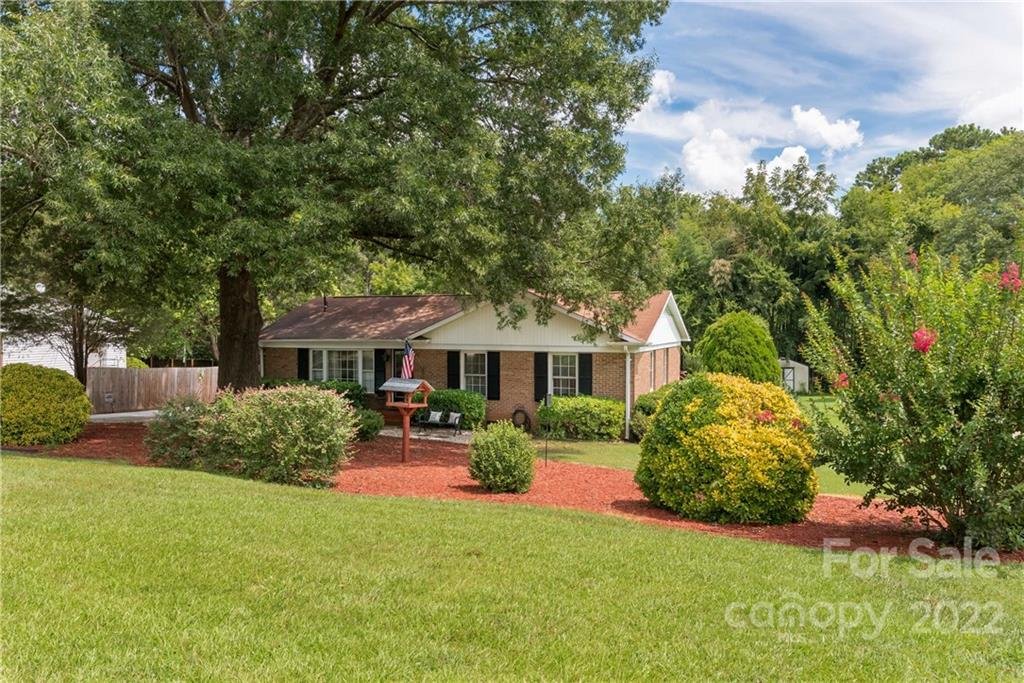 Property image 1 at 2800 Scarlet Circle, Charlotte, NC 28273