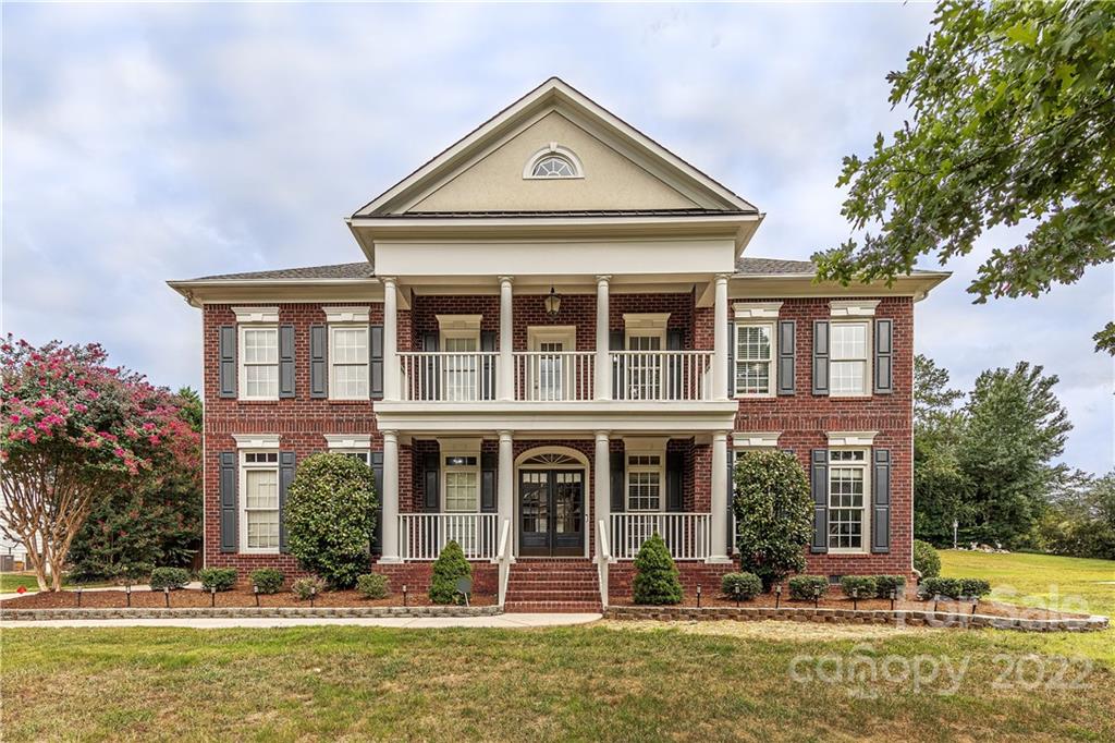 Property image 1 at 4117 Wallbrook Drive, Matthews, NC 28105