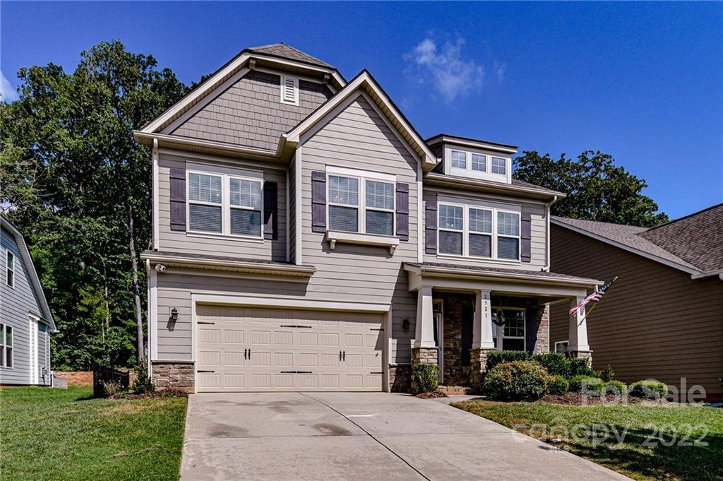 2531 Logan Caroline Lane