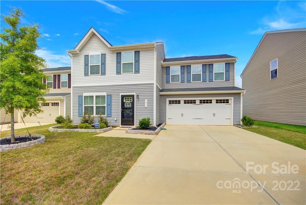 Property image 1 at 7415 Irwin Road, Charlotte, NC 28215